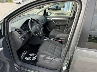 Volkswagen Touran 2.0 TDI CUP DSG - 5