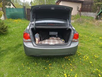 Chevrolet Cruze 2.0 - 5