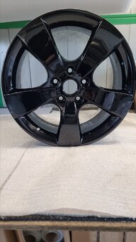 Prodám Alu kola original Škoda Octavia 17, 5x112, - 5
