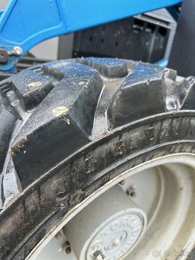 Nůžková terenní plošina Genie GS-5390 4X4 - 5