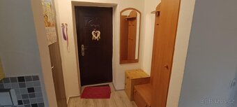 Byt 1+1, 31m2, OV, Slaný, okr. Kladno - 5