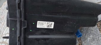 Nádrž a čerpadlo AdBlue Audi a4 b9 24l - 5