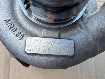 BMW F90 M5 Turbodmychadla 2x 7852372/73 - 5