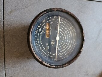 Budík - otáčkoměr s mot.hod. - 5