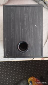 Zesilovač s reproduktory značky Genius - 5