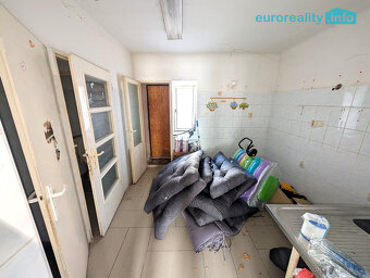 Prodej, rodinný dům, 262 m2, ul. Komenského, Přeštice - 5