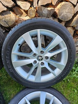17" letni sada kol Trius na Skoda Octavia 3 - 5