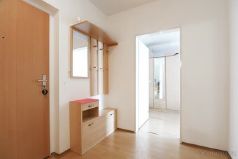 Prodej bytu 2+kk s balkonem, 46 m2, Praha 8 - Troja - 5