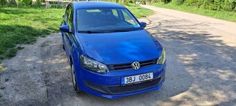 vw polo najeto 70 000 km koupeno v ČR 1 majitel - 5