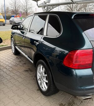 Porsche Cayenne - 5