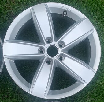 Alu disky Vw, 5x112, R17, ET38, Senzory - 5