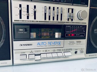 Radiomagnetofon Sanyo C50, rok 1983 - 5