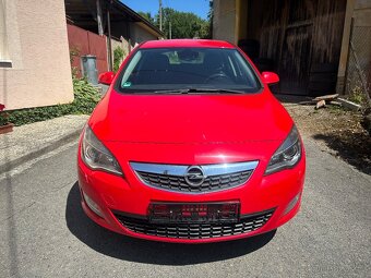 Opel Astra 2.0 CDTI - 5