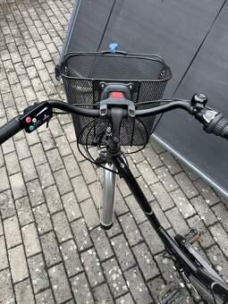 Prodám městské elektrokolo Apache - 5