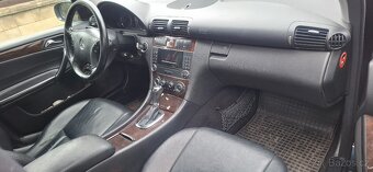 Mercedes W203 200 CDi - 5