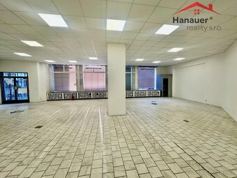 Pronájem obchodního prostoru, 197 m2, Děčín - centrum,   ul. - 5
