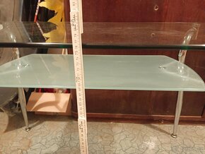 Kovový stůl se skleněnou deskou - 5