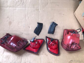 VW PASSAT B6 KAPOTA ZADNÍ SVĚTLA KOMBI - 5