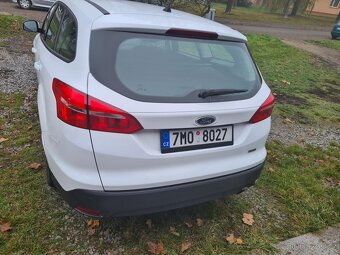 Prodám Ford Focus 1.5 ECOBoost 110 kW kombi super stav - 5