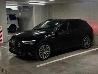 AUDI E-TRON 55 QUATTRO 300kw DPH ZÁRUKA - 5