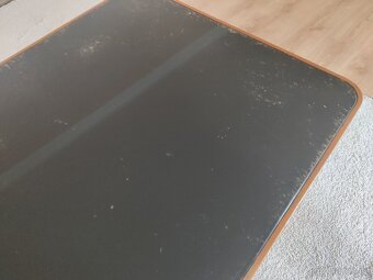 Konfekční stůl se skleněnou deskou - 5