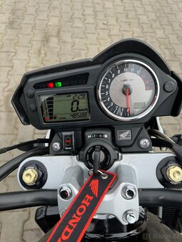 Honda Hornet CB600F - 5