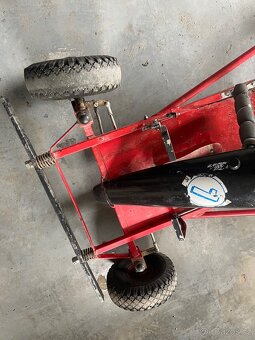 Motokára Bokart - 5