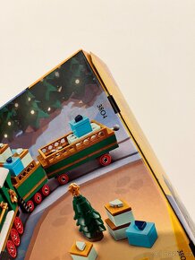 Lego Vánoční vláček 40700 - 5
