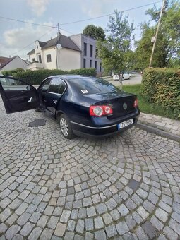 Volkswagen Passat - 5