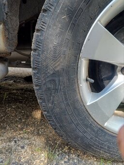 ALU kola 6x139 R17 s pneu 235/65 R17 - 5