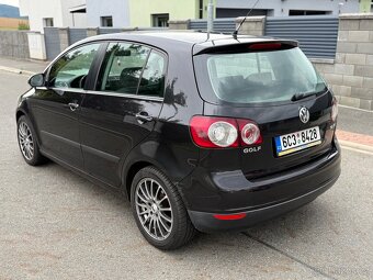 Prodam cerny VW golf plus 1,6 - 5