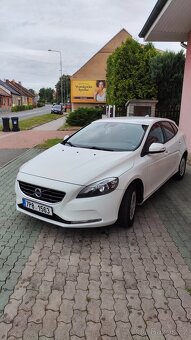 Volvo V40 D2, 84 kW, r. 2015, najeto 95 700 km - 5