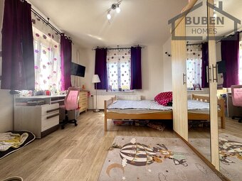 Rodinný dům (3 bytové jednotky) se zahradou 625 m² - Cheb - - 5