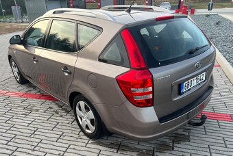 Kia Ceed 1.4 kombi - 5