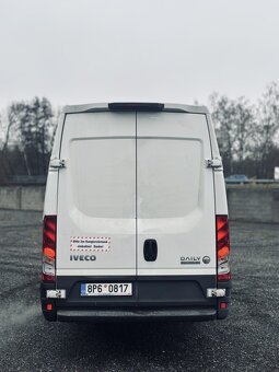 IVECO DAILY FURGON L4H2 2.3 dCi Hi-Matic 2018 - 5