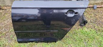 Škoda rapid levé zadní dveře - 5