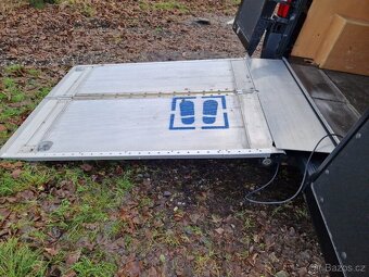 Dodávka s motorem 3,0 IVECO + hydraulické čelo - 5