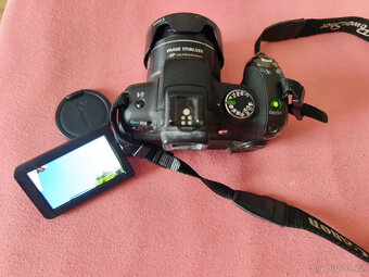 Canon PowerShot SX 1 IS - 5