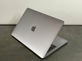 MacBook Pro 13" 2019 128GB / i5 / Space Gray - 5