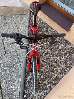 Lehčí, dětské kolo GIANT. Velikost 20. - 5