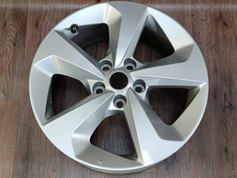 5x114,3 Nissan 7Jx17 ET40 číslo dílu 1C58HV01C s2 alu disky - 5