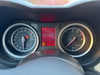Alfa Romeo 159 2.2 JTS 136kW - 5