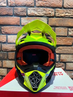 Dětská helma LS2 vel. S 2x použita - 5