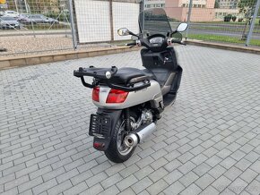 Yamaha Versity 300 - 5