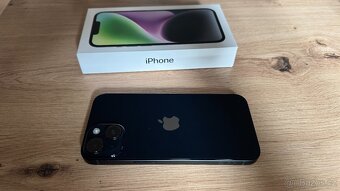 Apple iPhone 14 128GB, příslušenství, 8500Kč - 5