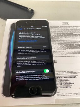 Apple iPhone SE 2020 128GB - 5