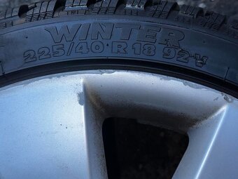 Original ALU kola Audi 18" 8J ET48 + 225/40/R18 - 5