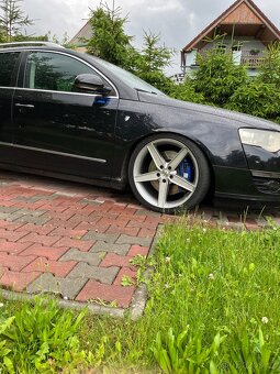 Zdravím, nabízím na prodej passata B6 r32 3.2 benzin - 5