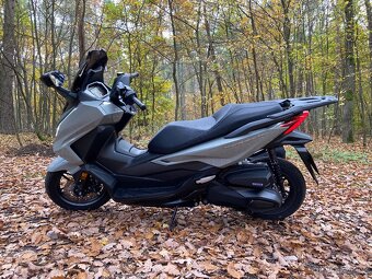 NOVÁ Honda Forza 350 + smart box - 5