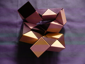 Hlavolam, rébus SNAKE, had - 5